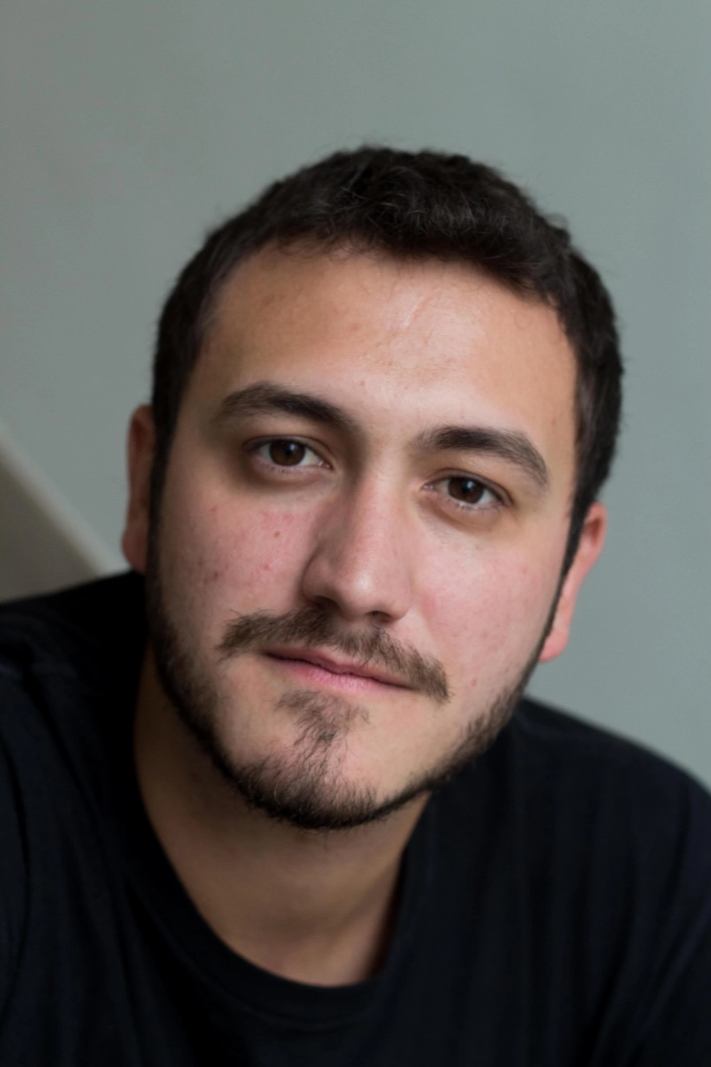 Retrato profissional do Fábio para Portfólio de ator e LinkedIn.